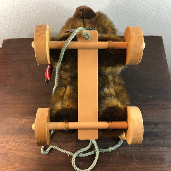 Vtg 1986 Applause Bear Pull Toy Plush 7"Brown Wood Wheels Original PullRope Read - Picture 7 of 15